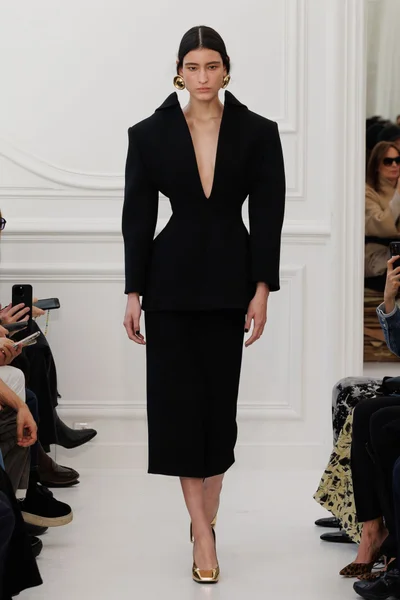 Look 44
